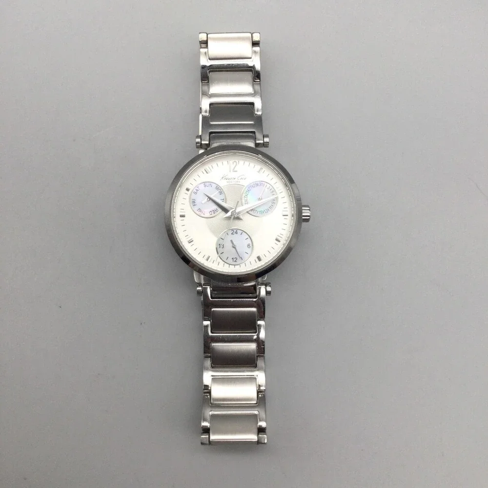 Kenneth Cole Womens Watch 30mm Silver Tone Bracelet Day Date New Battery 7.25